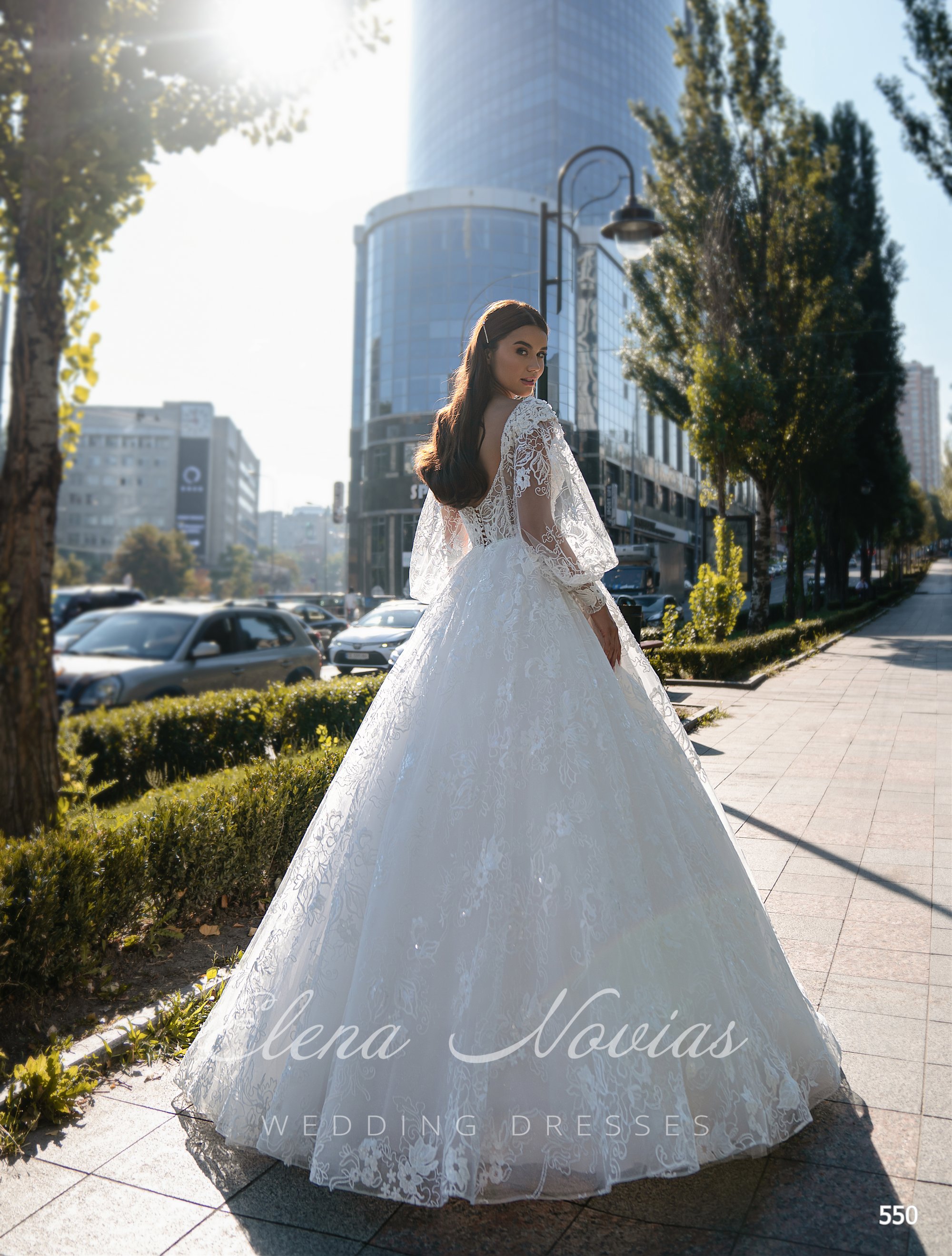 Свадебные платья 550 3